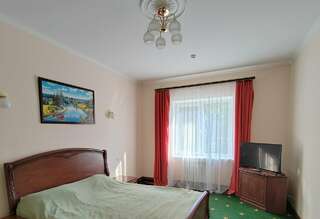 Гостевой дом Хвалынский Хвалынск ВИЛЛА с сауной (вид на пруд, без мангала)-14