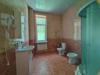 Гостевой дом Хвалынский Хвалынск ДЕЛЮКС (без балкона)-11