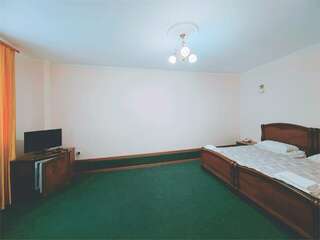 Гостевой дом Хвалынский Хвалынск СЬЮИТ С БАЛКОНОМ-11