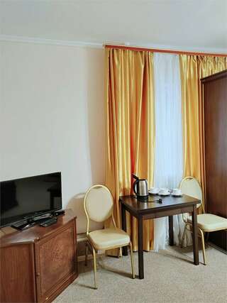 Гостевой дом Хвалынский Хвалынск ДЕЛЮКС (без балкона)-3