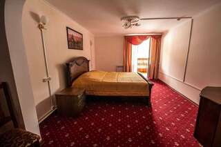 Гостевой дом Хвалынский Хвалынск СЬЮИТ С БАЛКОНОМ-6