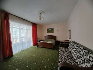 Гостевой дом Хвалынский Хвалынск ВИЛЛА с сауной (вид на лес, мангал)-11